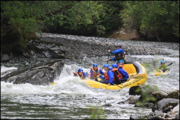 white-water-rafting-squamish-bc